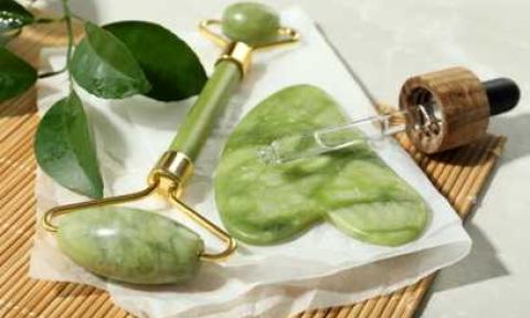 Skin care tools in green